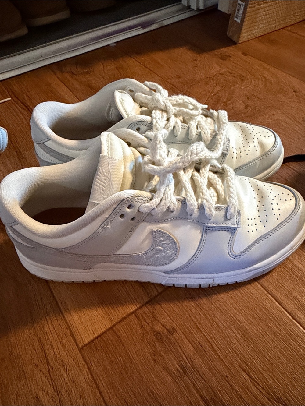 Nike dunk White Low-Top Sneakers